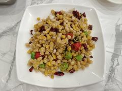 -江城燕子大排档(江汉路步行街店)