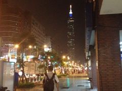 iphone_upload_pic-台北101