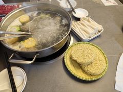 -官塘陈记鱼生·潮汕砂锅粥·牛肉火锅(潮枫路总店)