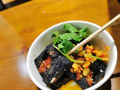 -黑色经典臭豆腐·湖南特产(坡子街店)