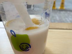 -沪上阿姨·精选茶饮(烟台万达广场店)