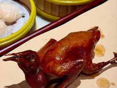 -蝴蝶里·粤菜·点心(龙湖天街&滨江店)