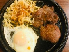 -快乐爱斯米牛排自助(太原街万达店)