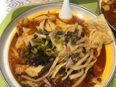 -丽丽三鲜螺蛳粉(田林路店)