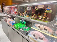 -泡泡玛特POPMART(蓝色港湾店)