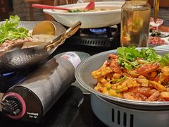 -川流不息·地道川菜·小龙虾(新松江路店)