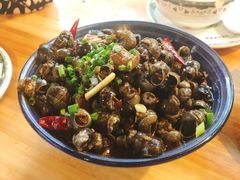 -冶建镜子·老南昌大排档·江西虾王(总店)