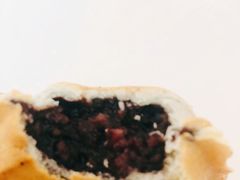 黑米饼-薛新颖红豆饼(中式甜点山师店)