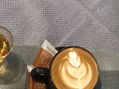 拿铁-名典咖啡(清新店)