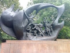 -上海市龙华烈士陵园