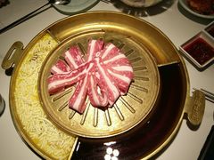 -猪啊牛呀羊啊铜盘烤肉(正大广场店)