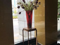 -昆明朗威酒店(昆明站火车站双桥夜市风情街店)