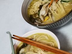 -明呈黄鱼面馆(斜土路店)