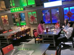 -马路牙子烧烤音乐酒馆(望京店)