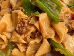 -红东阁东北菜烤肉酒馆(CROSS万象汇店)