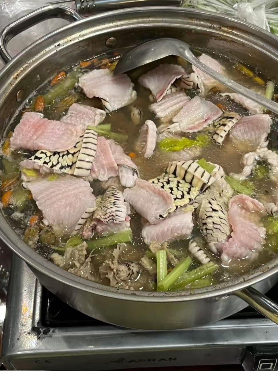 蛇肉火锅怎么样