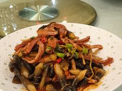 -鼎记酒楼(雁南一路店)