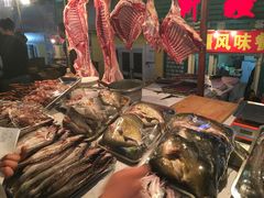 -新疆风味冷水鱼庄(友谊峰路店)