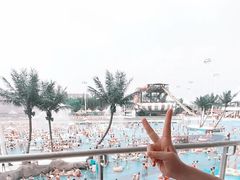 -热带风暴水上乐园