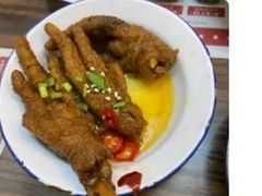 -三镇卤货二公司(汉街店)