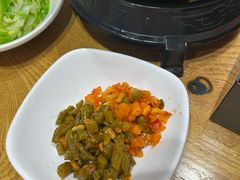 -南城香·饭香串香馄饨香(青年路店)