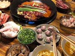 -周幺妹重庆老火锅(银泰城总店)