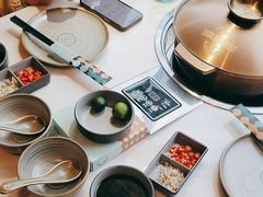 -喃喃椰·糟粕醋·椰子鸡火锅(七堡花园店)