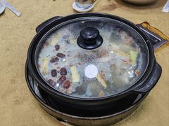 -濠轩阁特色生蚝火锅(水湾路店)