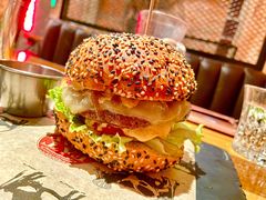 牛转乾坤汉堡-FAT COW(虹梅路店)