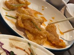 -关东小磨东北菜(上海长风大悦城店)