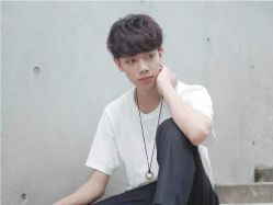 -朗峰专业美发沙龙
