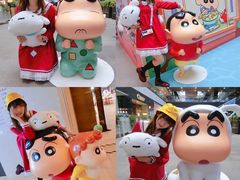 -绿地缤纷城-停车场