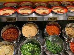 -马路边边串串香(延庆环球新意广场店)