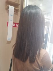 -一東造型烫发染发