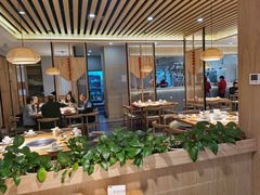 大堂-守柴炉烤鸭(科华中路王府井店)