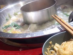 -谭鸭血老火锅(娄星区长青街店)