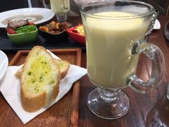 餐前蒜香面包组合-斯比特花园西餐厅(东方商厦店)