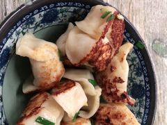 -无名氏宵夜小摊(祝家三姐妹馄饨店)