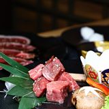 一口入魂的日式烧肉店，靠特别的酱料出圈！