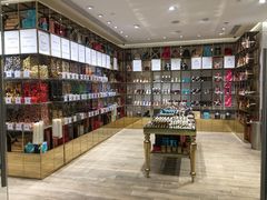 -VENCHI 闻绮(北京国贸商城店)