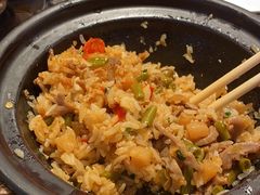 -谷田稻香·砂锅菜(川沙百联店)