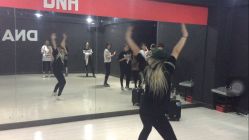 -DNA舞室