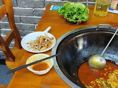 -曹丞相·地锅鸡·地锅鱼(武林店)