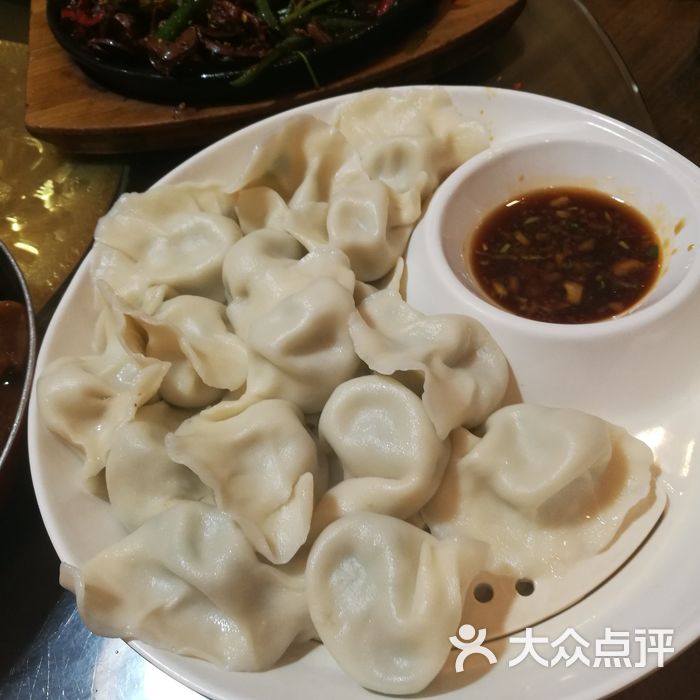 吉隆饺子图片