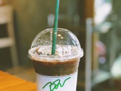 -Chom Cafe and Restaurant