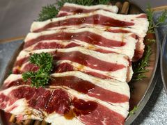 -草家酱蟹炭火烤肉店(珲春南路二店)