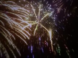 -翱翔飞越地平线