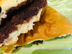 核桃红豆米包-RiceZone乐食尊纯米面包坊(望京店)