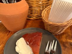 -羽深肉铺 Steak & Wine