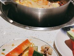 -三人行骨头王火锅(长寿店)